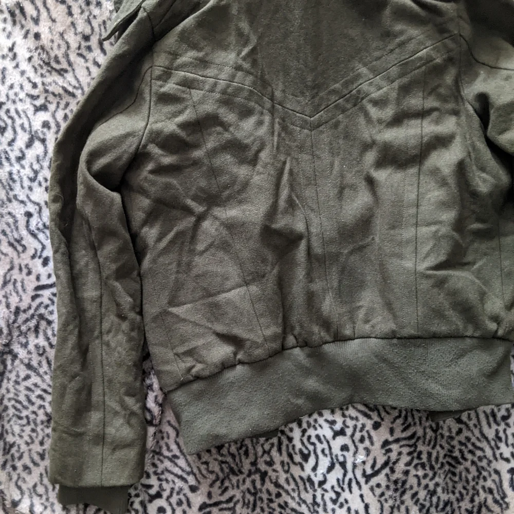 Wool bomber coat - Picture 9 of 10